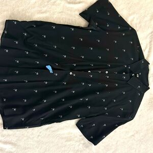 H&M brand. Short sleeve button-down.  Black with white palm trees